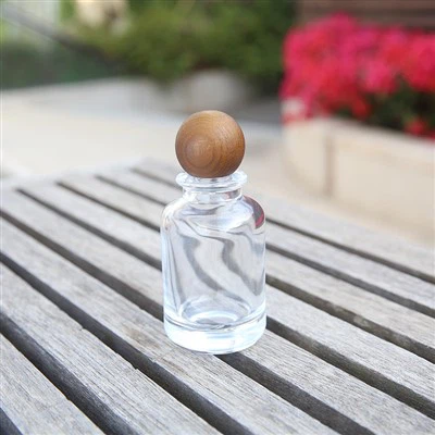 زجاجات عطر غير عادية